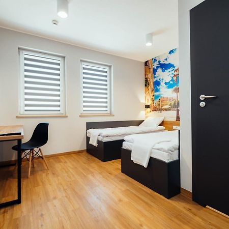 Blue Hotel Kaliszki エクステリア 写真